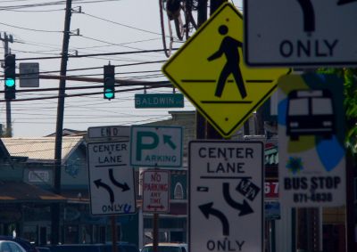 TrafficSigns.jpg, 22 kB