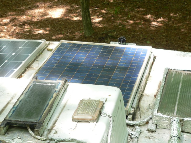 PANEL4-E.jpg, 114kB